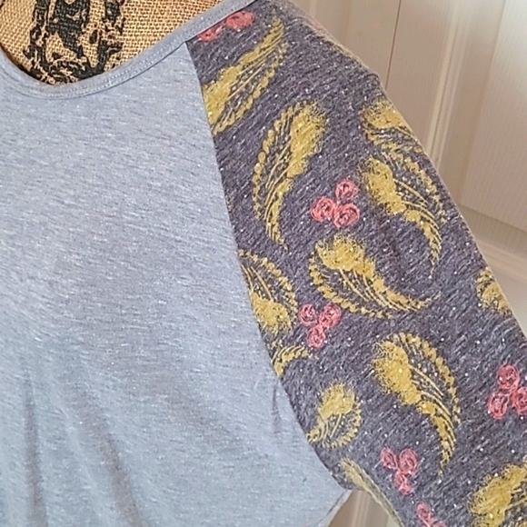 🍂Lularoe Randy top - Picture 2 of 3